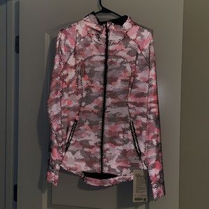Lululemon SW 🍋 🧜♀️ Reflective Mist Over Windbreaker